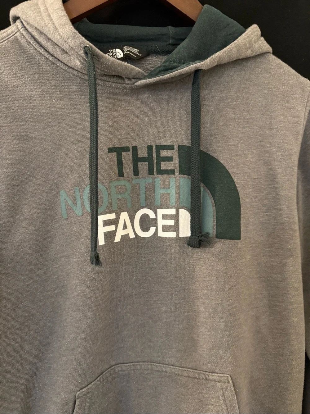 The North Face Hoodie Men’s S Gray Green Logo Pullover Fleece Fall 2017